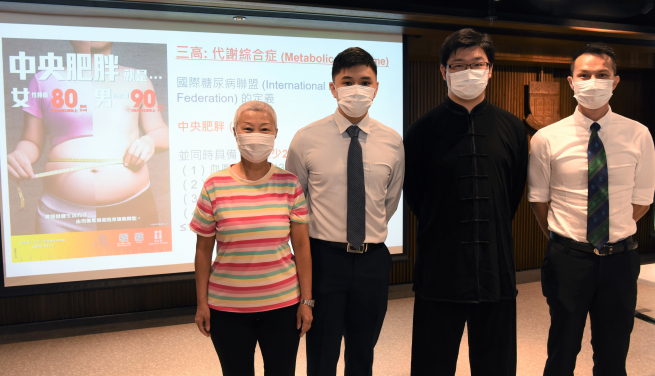 From right to left: Dr Parco Siu Ming-fai, Associate Professor and Division Head of Kinesiology; Mr Angus Yu Pak-hung and Mr Edwin Chin Chun-yip, PhD students, School of Public Health, HKUMed; Ms Rebecca Chan Sau-kwan, a participant of the study assigned to the regiment of Tai Chi.
 